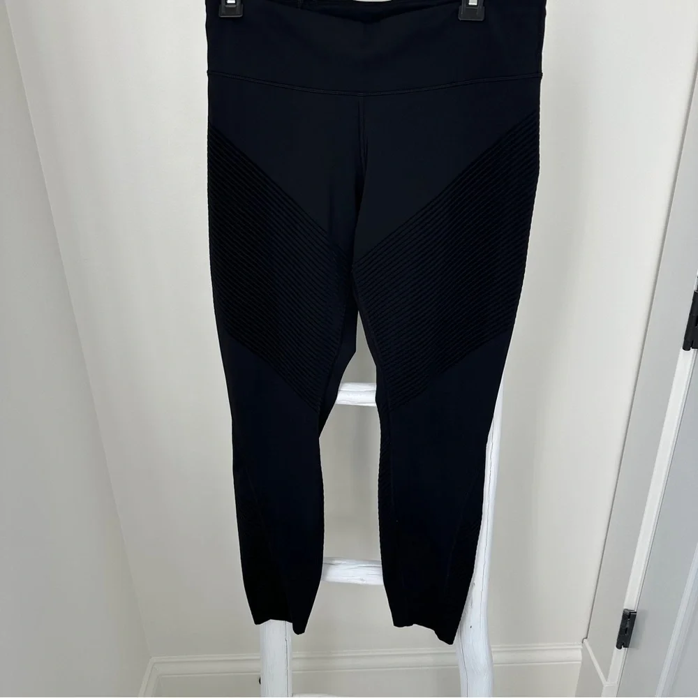 GAP Fit Sculpt Compression Moto Leggings Black Size Large